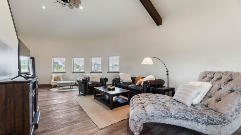 pennys landing hero 0016 054 Pennys 054 768x432